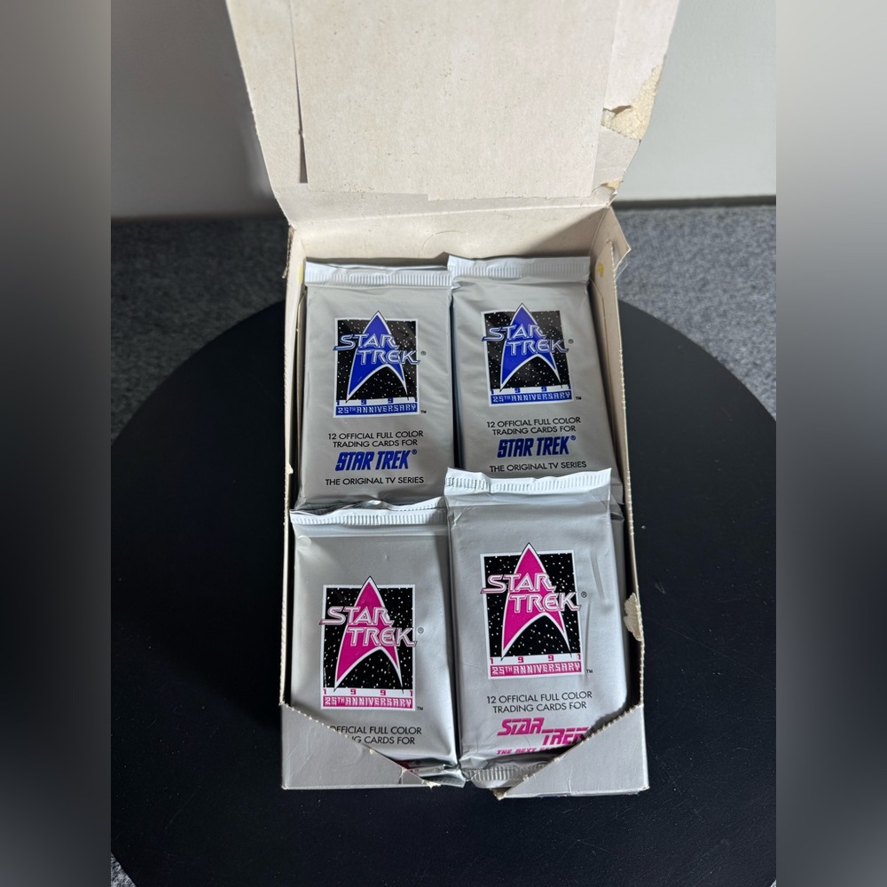 Star Trek 1991 25th Anniversary Trading Cards 26 Packs Sealed And In OriginalBox